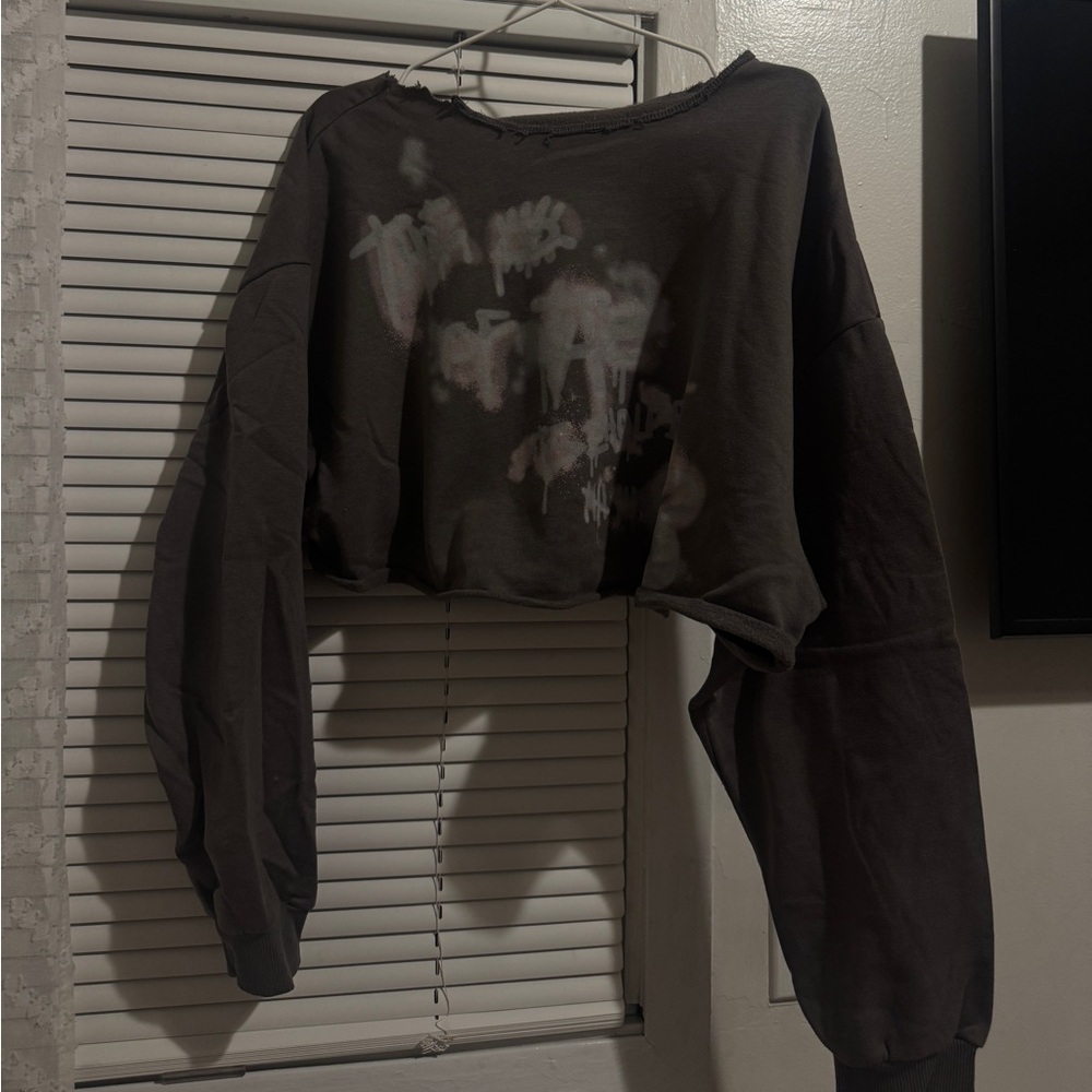 Vintage Grey EU M H&M Cut Off Graffiti Crop Sweater